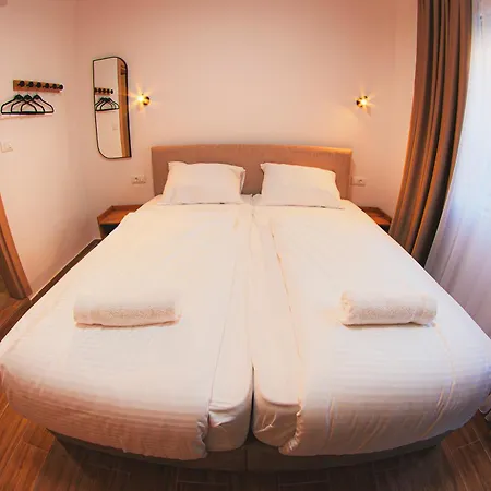 Makis Luxury Apartments City Center Free Parking Ohrid Exterior photo